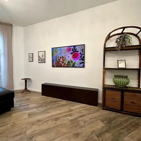 Apartment 76m2 Renove Au Coeur Du Marais *